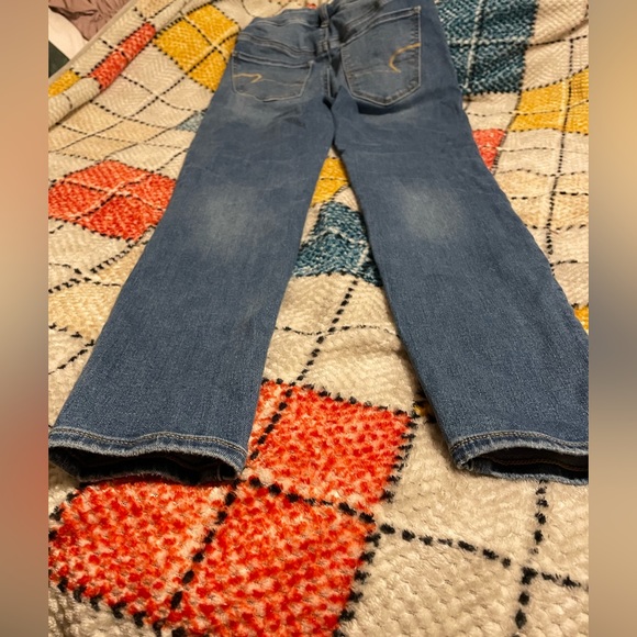 Women’s American Eagle jeans. Barely worn. - Picture 6 of 7
